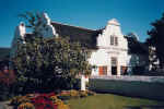 Ein kapholländisches Wohnhaus in der Wein- und Universitätsstadt Stellenbosch.